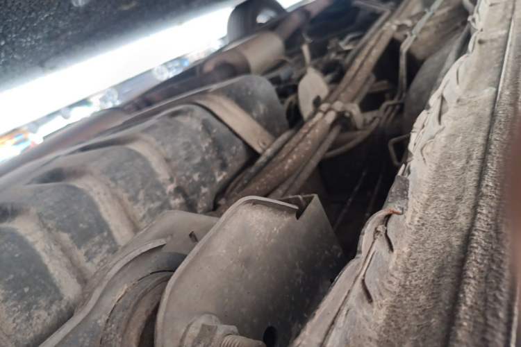 Used Buick GL8 2018 28T Luxury Model China VI Standard Chassis Rear Left