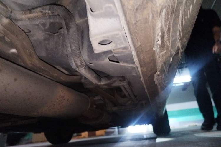 Used Buick GL8 2018 ES 28T Comfort Model China VI Standard Chassis Rear Right