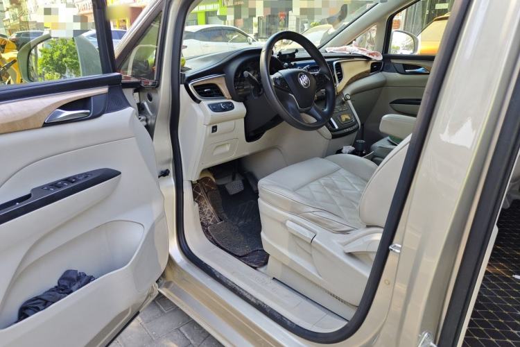 Used Buick GL8 2018 ES 28T Comfort Model China VI Standard Driver Seat