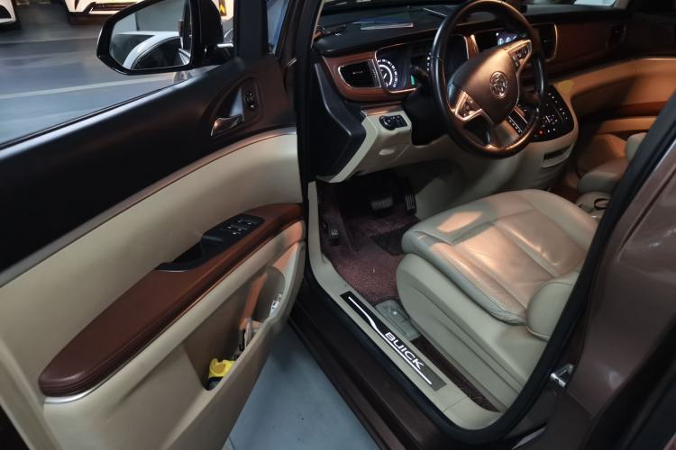 Used Buick GL8 2018 28T Prestige Version China VI Standard Driver Seat