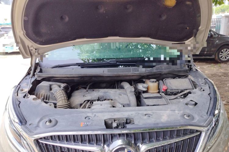 Used Buick GL8 2018 ES 28T Comfort Model China VI Standard Engine Bay