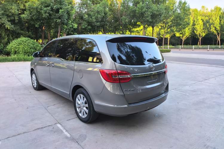 Used Buick GL8 2018 28T Luxury Model China VI Standard Exterior 2