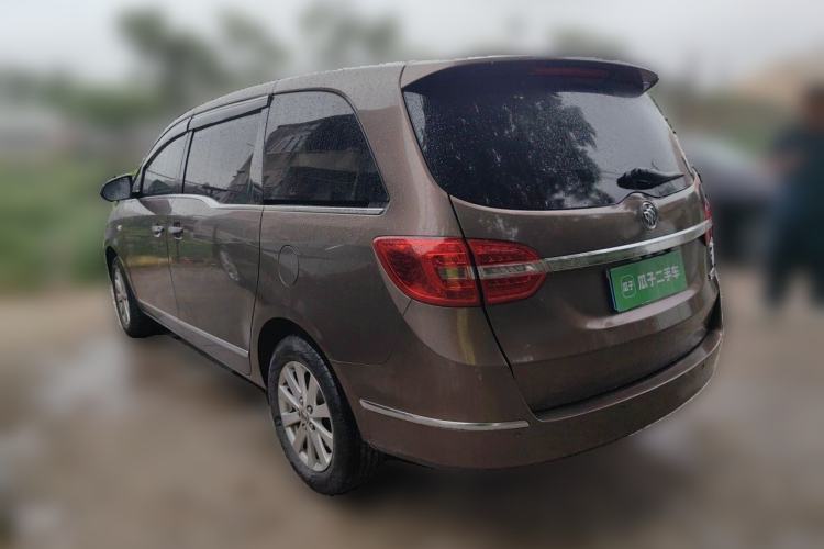 Used Buick GL8 2018 28T Luxury Model China VI Standard Exterior 3