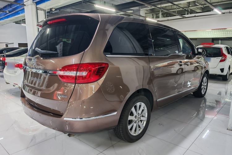 Used Buick GL8 2018 28T Luxury Model China VI Standard Exterior 5