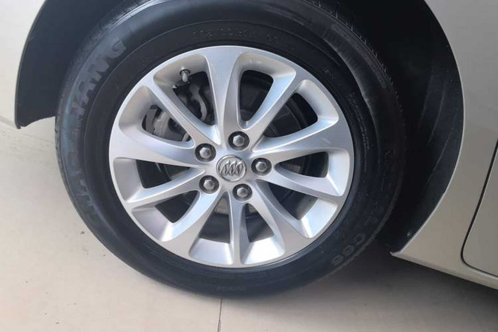 Used Buick GL8 2018 ES 28T Comfort Model China VI Standard Exterior 5