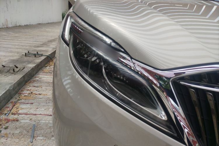 Used Buick GL8 2018 ES 28T Flagship Model China VI Standard Exterior 6