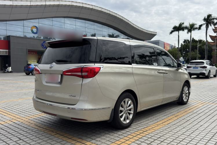 Used Buick GL8 2018 ES 28T Comfort Model China VI Standard Exterior 8