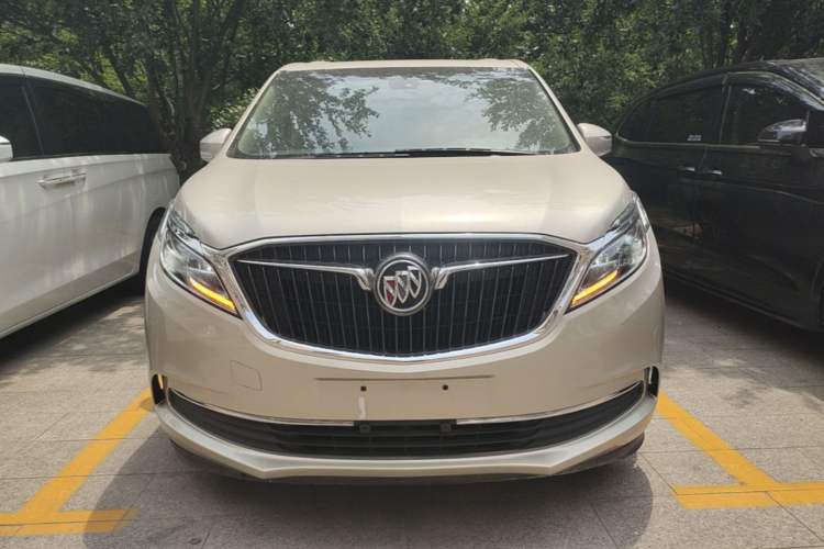 Used Buick GL8 2018 ES 28T Luxury Model China VI Standard Front