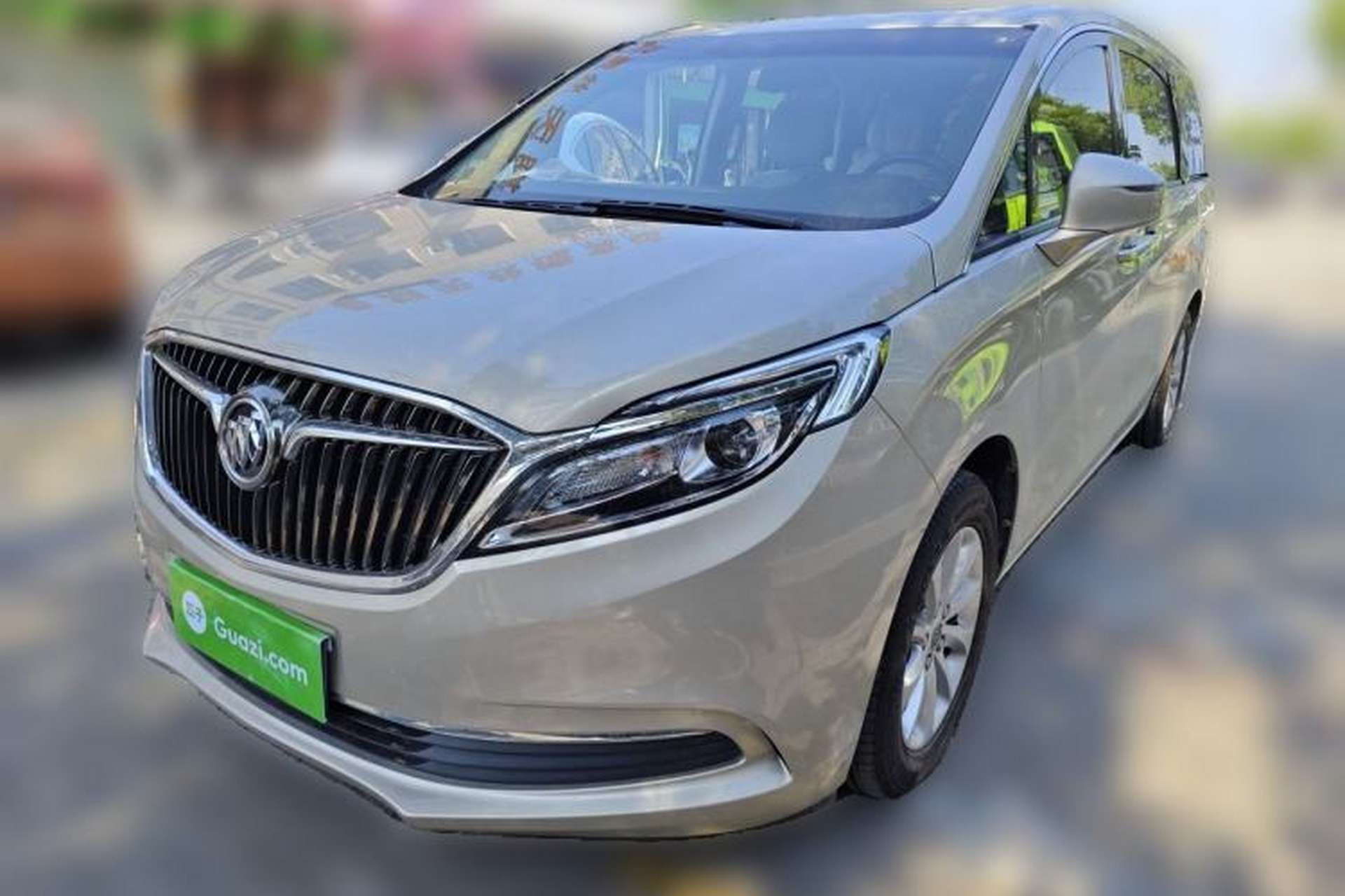 Used Buick GL8 2018 ES 28T Comfort Model China VI Standard Front Left 45 Deg