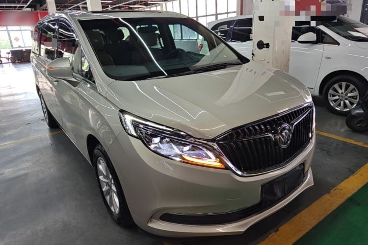 Used Buick GL8 2018 ES 28T Premium Model China VI Standard Front Right 45 Deg