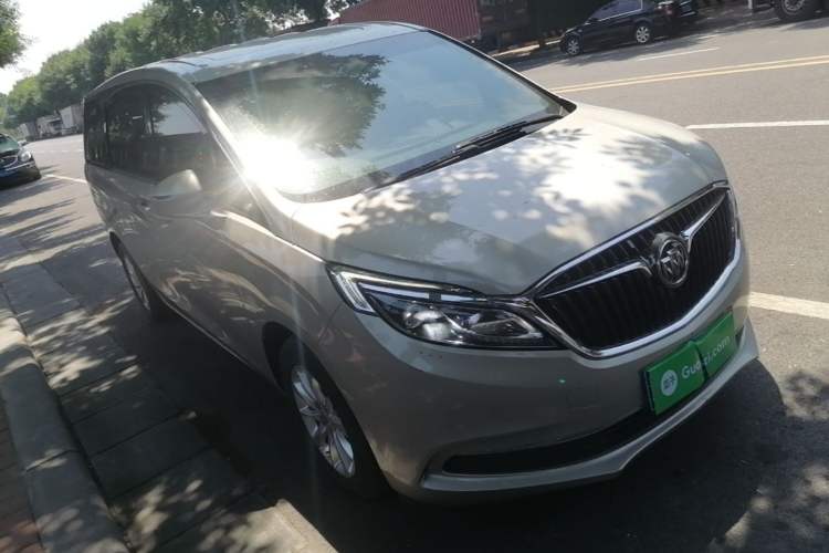 Used Buick GL8 2018 ES 28T Premium Model China VI Standard Front Right 45 Deg
