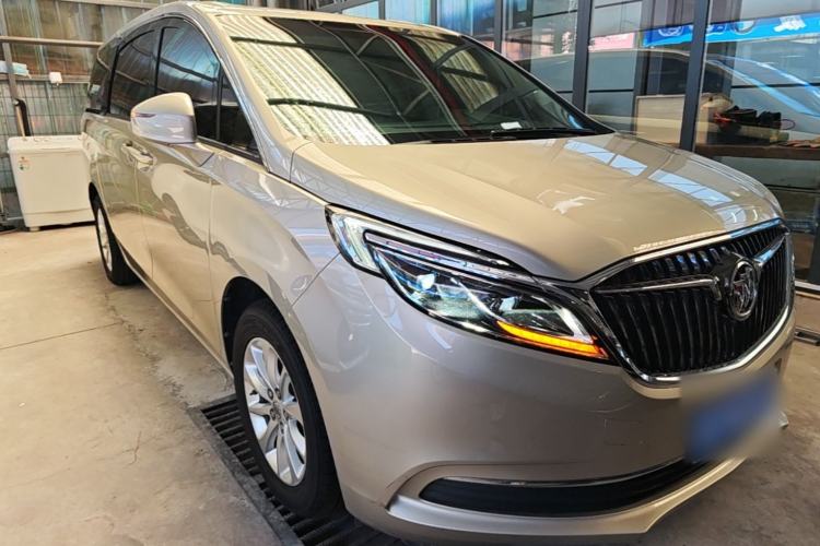 Used Buick GL8 2018 ES 28T Premium Model China VI Standard Front Right 45 Deg