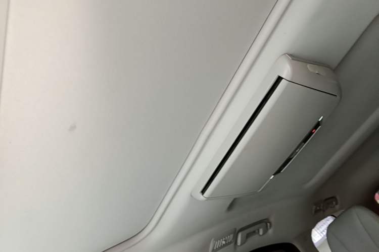 Used Buick GL8 2018 ES 28T Comfort Model China VI Standard Headliner
