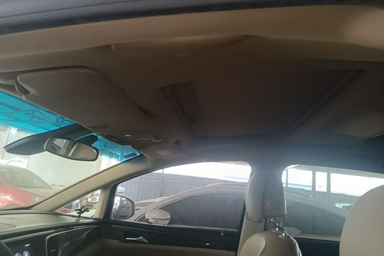 Used Buick GL8 2018 ES 28T Luxury Model China VI Standard Headliner