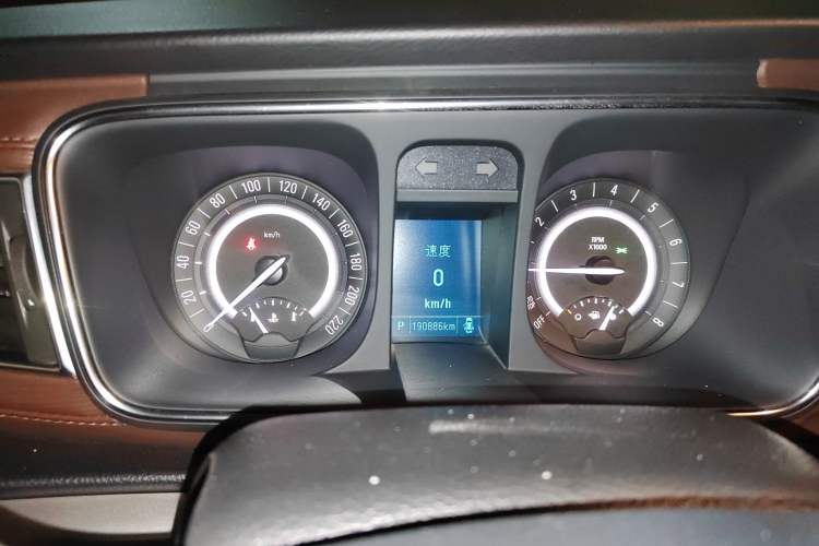 Used Buick GL8 2018 28T Luxury Model China VI Standard Instrument Cluster