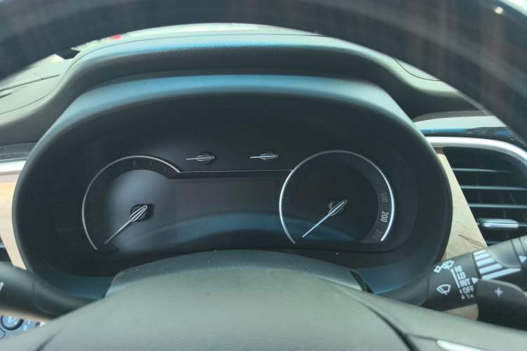 Used Buick GL8 2018 ES 28T Comfort Model China VI Standard Instrument Cluster