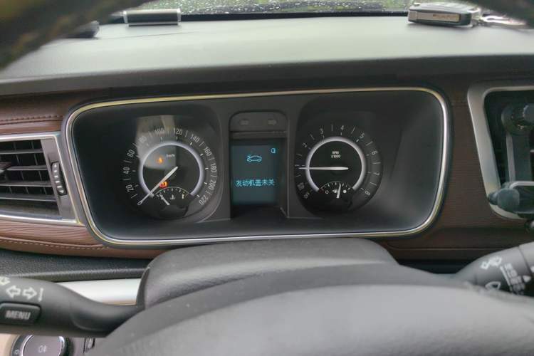 Used Buick GL8 2018 28T Luxury Model China VI Standard Instrument Cluster