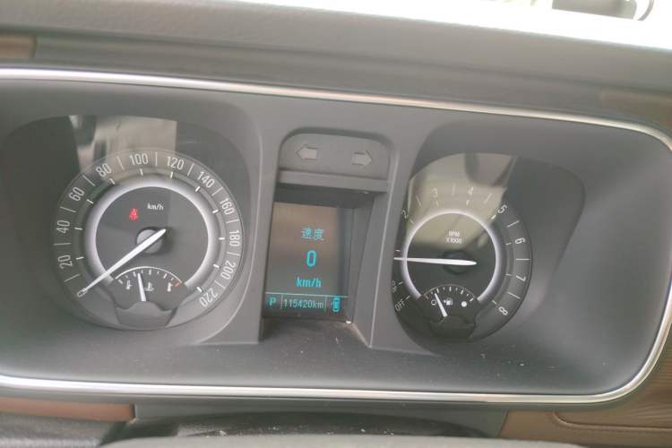 Used Buick GL8 2018 28T Luxury Model China VI Standard Instrument Cluster