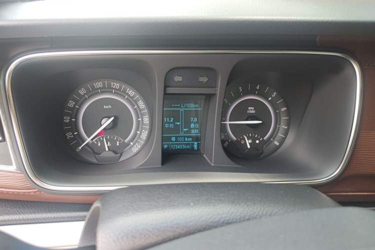 Used Buick GL8 2018 28T Luxury Model China VI Standard Instrument Cluster