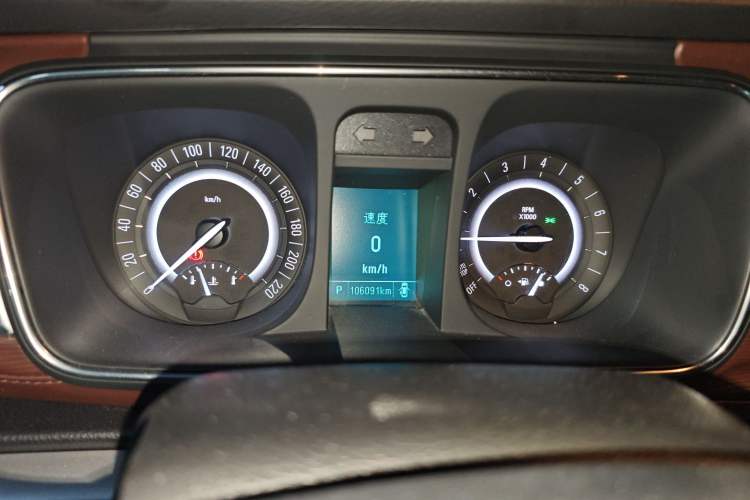 Used Buick GL8 2018 28T Luxury Model China VI Standard Instrument Cluster