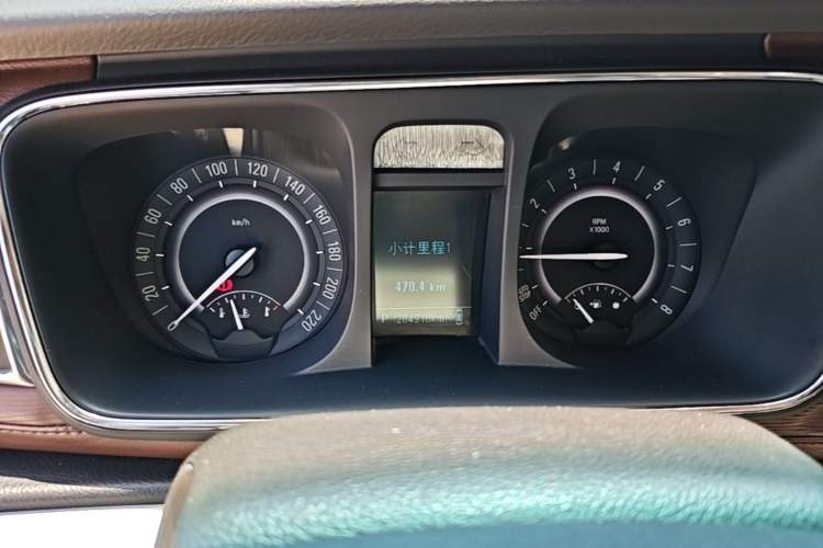 Used Buick GL8 2018 28T Luxury Model China VI Standard Instrument Cluster