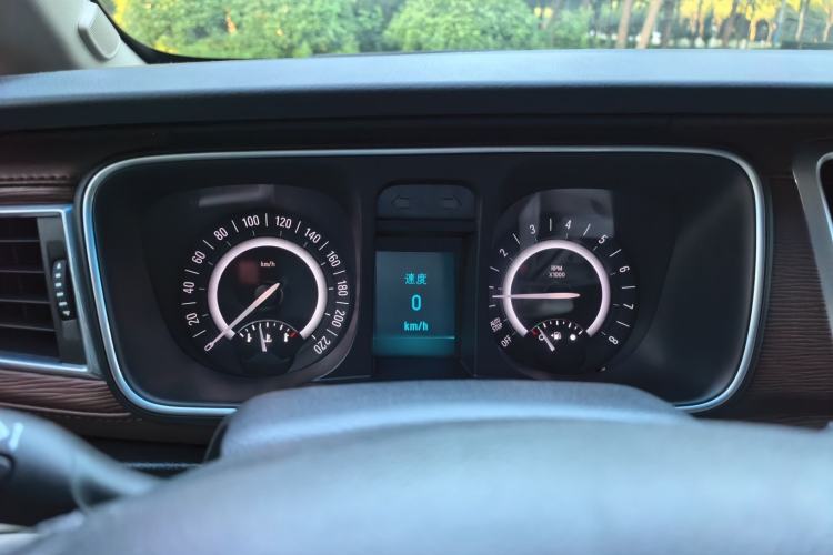 Used Buick GL8 2018 28T Luxury Model China VI Standard Instrument Cluster