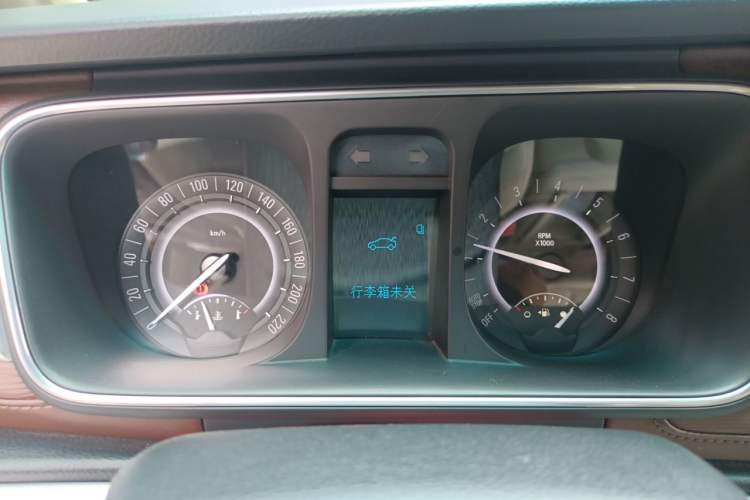 Used Buick GL8 2018 28T Luxury Model China VI Standard Instrument Cluster