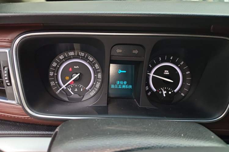 Used Buick GL8 2018 28T Comfort Model China VI Standard Instrument Cluster