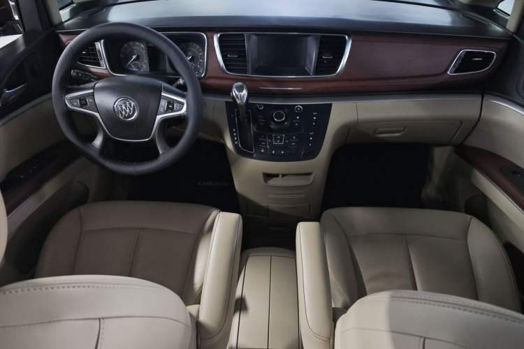 Used Buick GL8 2018 28T Luxury Model China VI Standard Interior 4