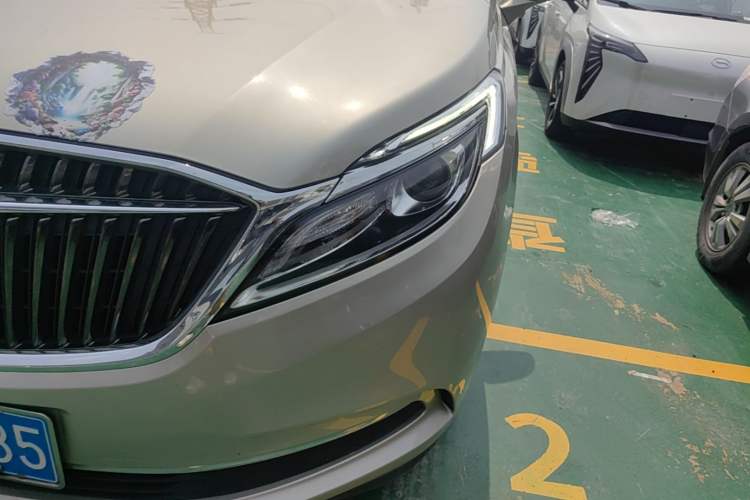 Used Buick GL8 2018 ES 28T Comfort Model China VI Standard Left Front Headlight