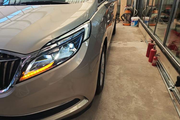 Used Buick GL8 2018 ES 28T Premium Model China VI Standard Left Front Headlight