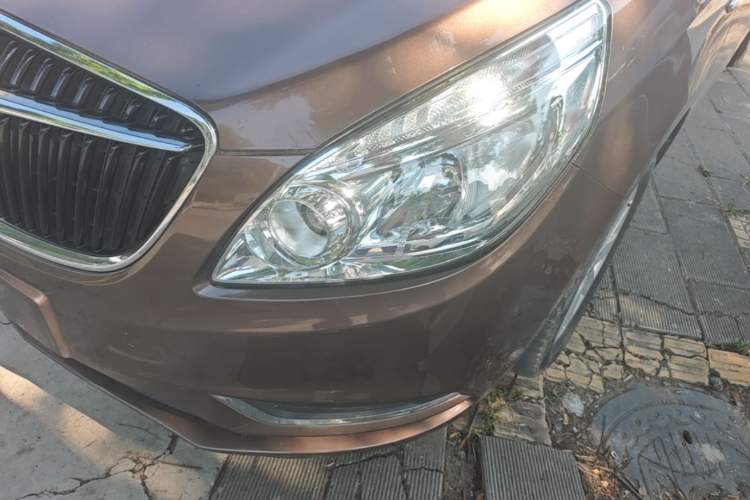 Used Buick GL8 2018 28T Comfort Model China VI Standard Left Front Headlight