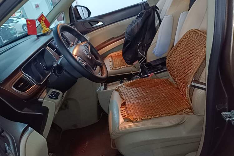 Used Buick GL8 2018 28T Comfort Model China VI Standard Left Front Seat