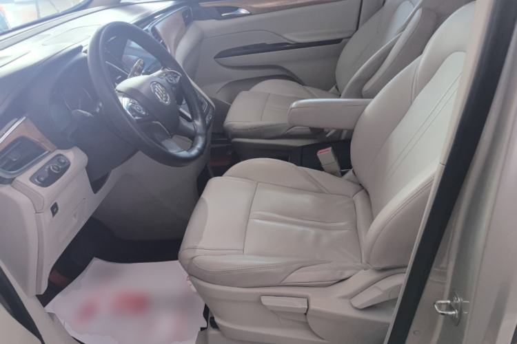 Used Buick GL8 2018 ES 28T Comfort Model China VI Standard Left Front Seat