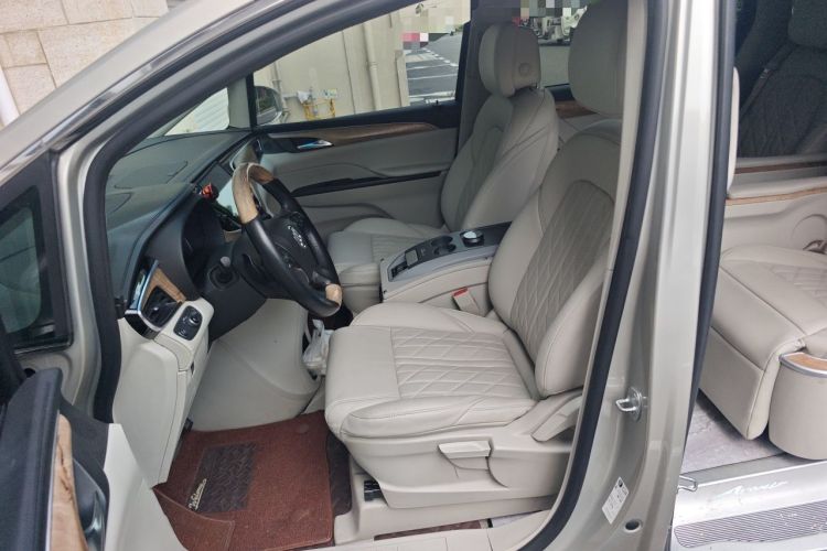 Used Buick GL8 2018 ES 28T Comfort Model China VI Standard Left Front Seat