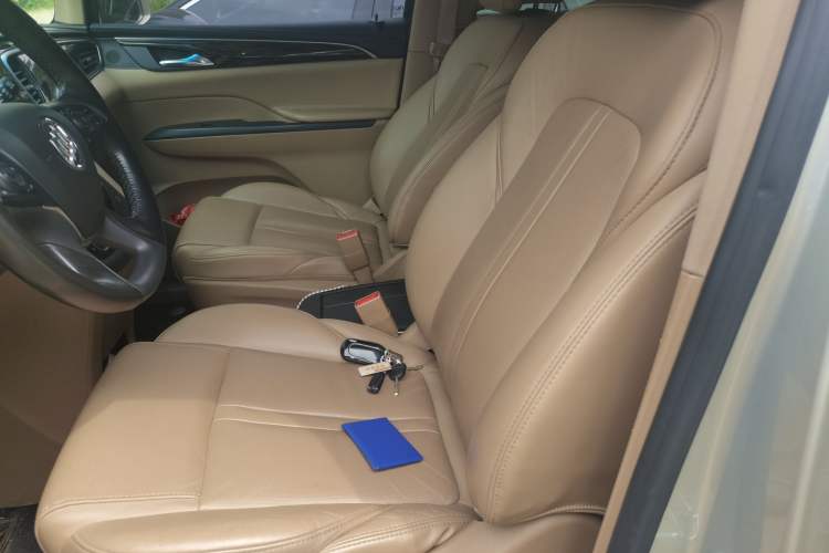 Used Buick GL8 2018 ES 28T Luxury Model China VI Standard Left Front Seat