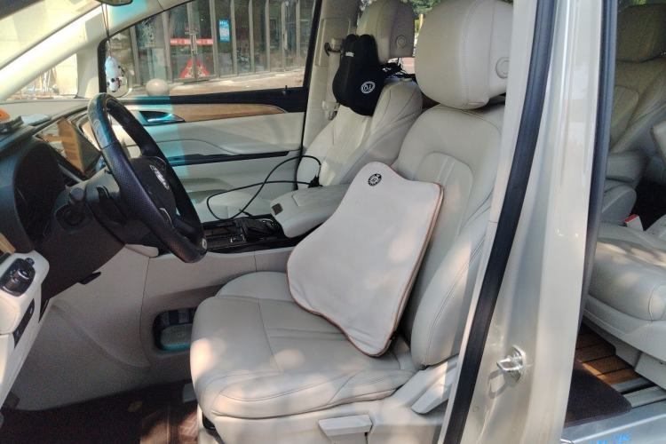 Used Buick GL8 2018 ES 28T Comfort Model China VI Standard Left Front Seat