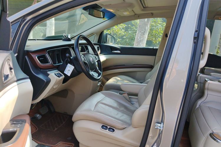 Used Buick GL8 2018 28T Luxury Model China VI Standard Left Front Seat