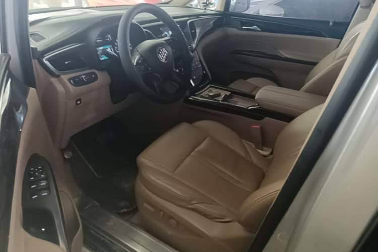 Used Buick GL8 2018 ES 28T Luxury Model China VI Standard Left Front Seat
