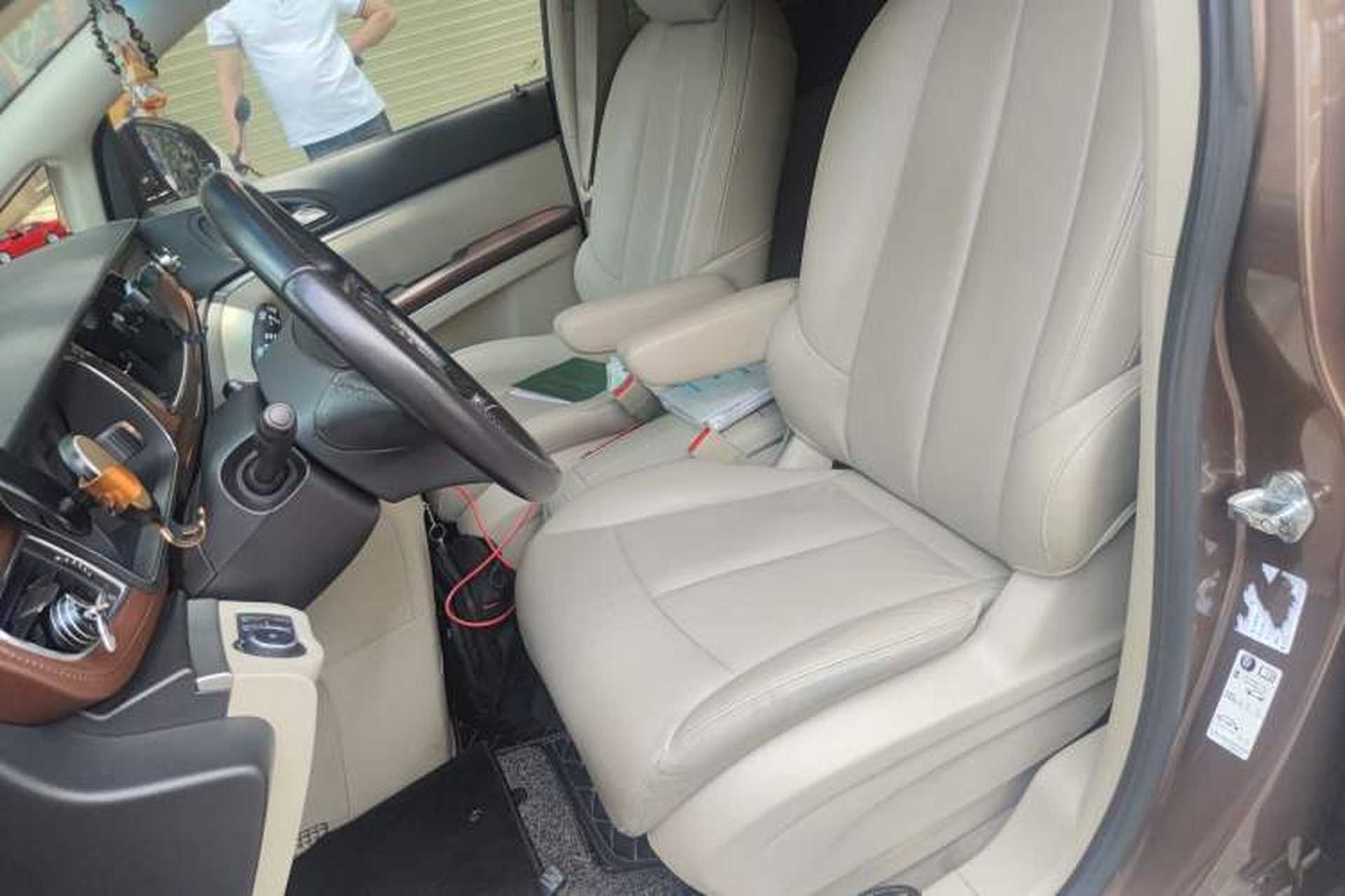 Used Buick GL8 2018 28T Luxury Model China VI Standard Left Front Seat