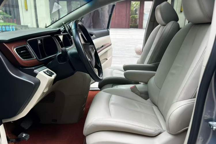 Used Buick GL8 2018 28T Prestige Version China VI Standard Left Front Seat