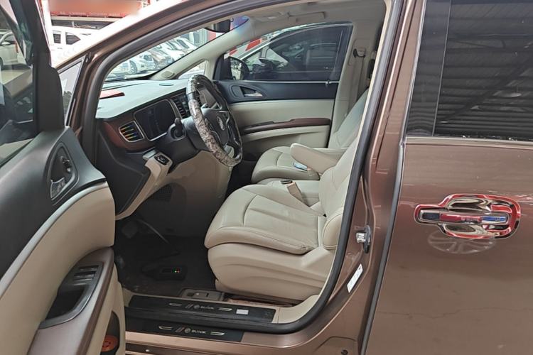 Used Buick GL8 2018 28T Luxury Model China VI Standard Left Front Seat