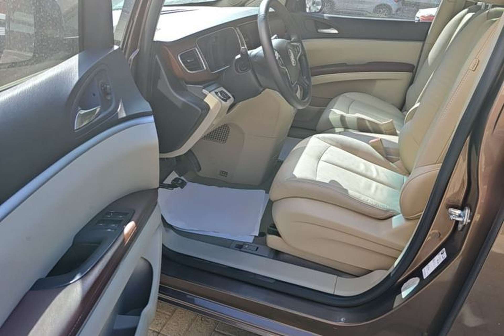 Used Buick GL8 2018 28T Luxury Model China VI Standard Left Front Seat