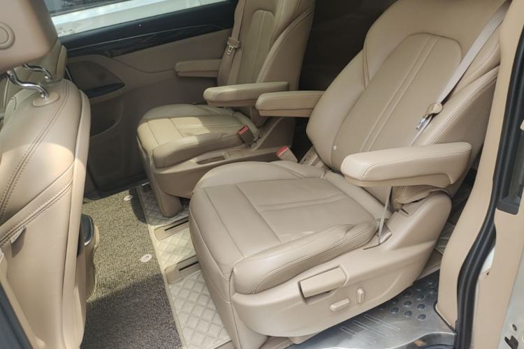 Used Buick GL8 2018 ES 28T Luxury Model China VI Standard Left Rear Seat