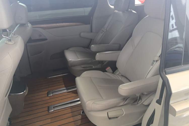 Used Buick GL8 2018 ES 28T Comfort Model China VI Standard Left Rear Seat