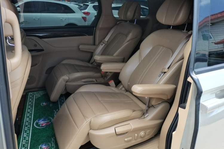 Used Buick GL8 2018 ES 28T Flagship Model China VI Standard Left Rear Seat