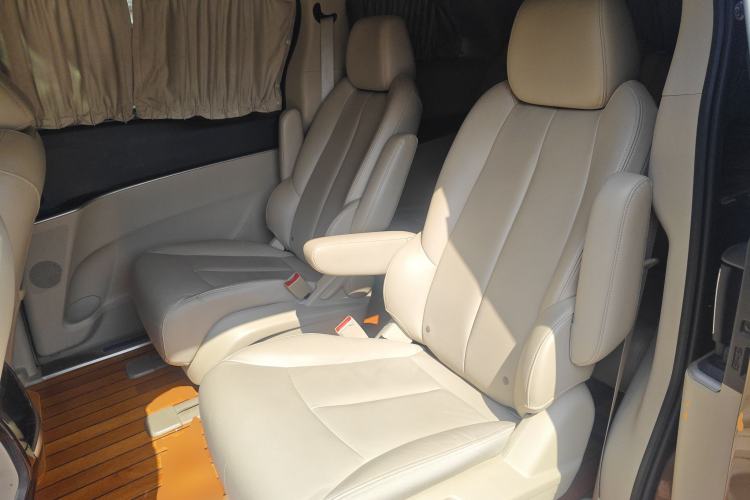 Used Buick GL8 2018 28T Luxury Model China VI Standard Left Rear Seat