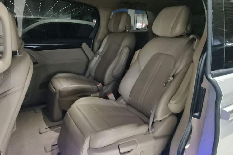 Used Buick GL8 2018 ES 28T Luxury Model China VI Standard Left Rear Seat