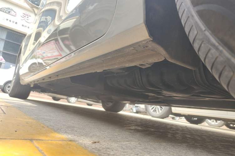 Used Buick GL8 2018 ES 28T Luxury Model China VI Standard Left Side Sill