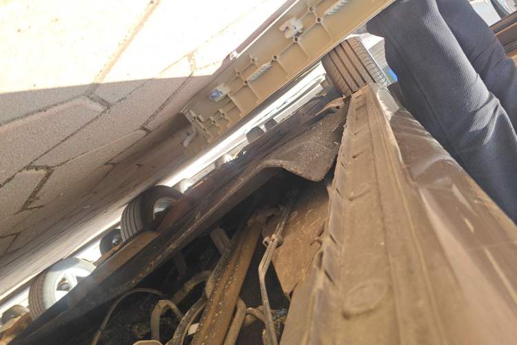 Used Buick GL8 2018 28T Luxury Model China VI Standard Left Side Sill